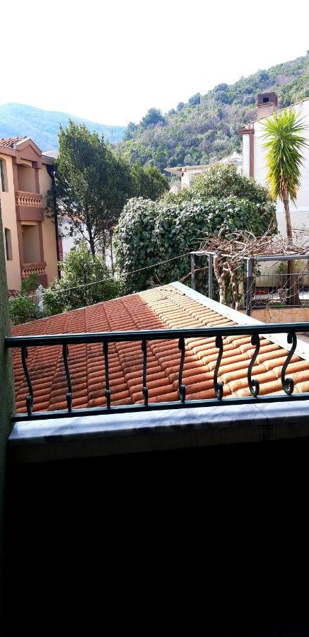 Apartments Krapina Lux بودفا المظهر الخارجي الصورة