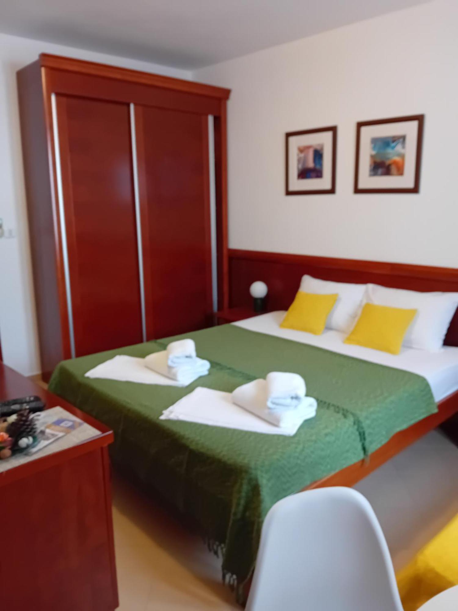 Apartments Krapina Lux بودفا المظهر الخارجي الصورة