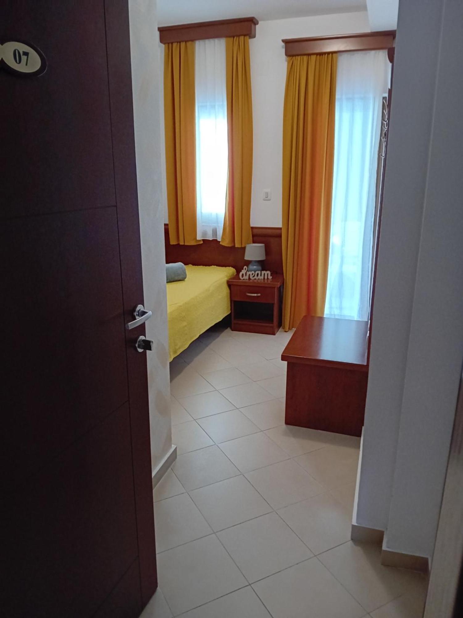 Apartments Krapina Lux بودفا المظهر الخارجي الصورة